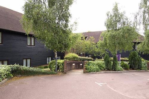 Premier Inn Tonbridge | Pembury Road, Tonbridge, TN11 0NA | Hotels & BB's